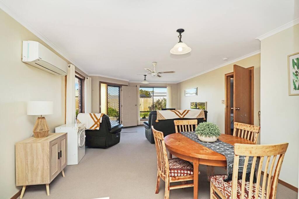 Home Away From Home St Helens Extérieur photo